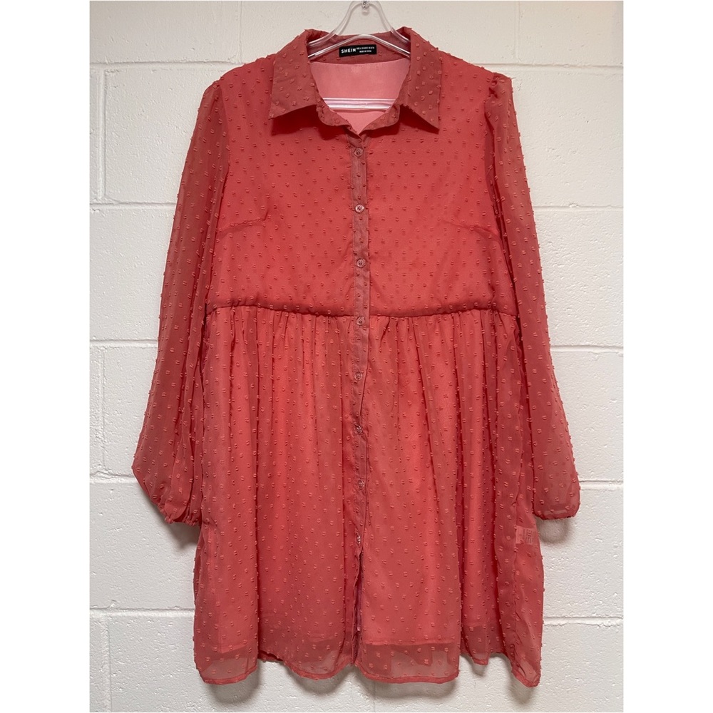 NWOT SWISS DOT BUTTON FRONT SMOCK DRESS